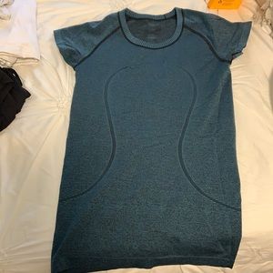 Lululemon swiftly tech tee